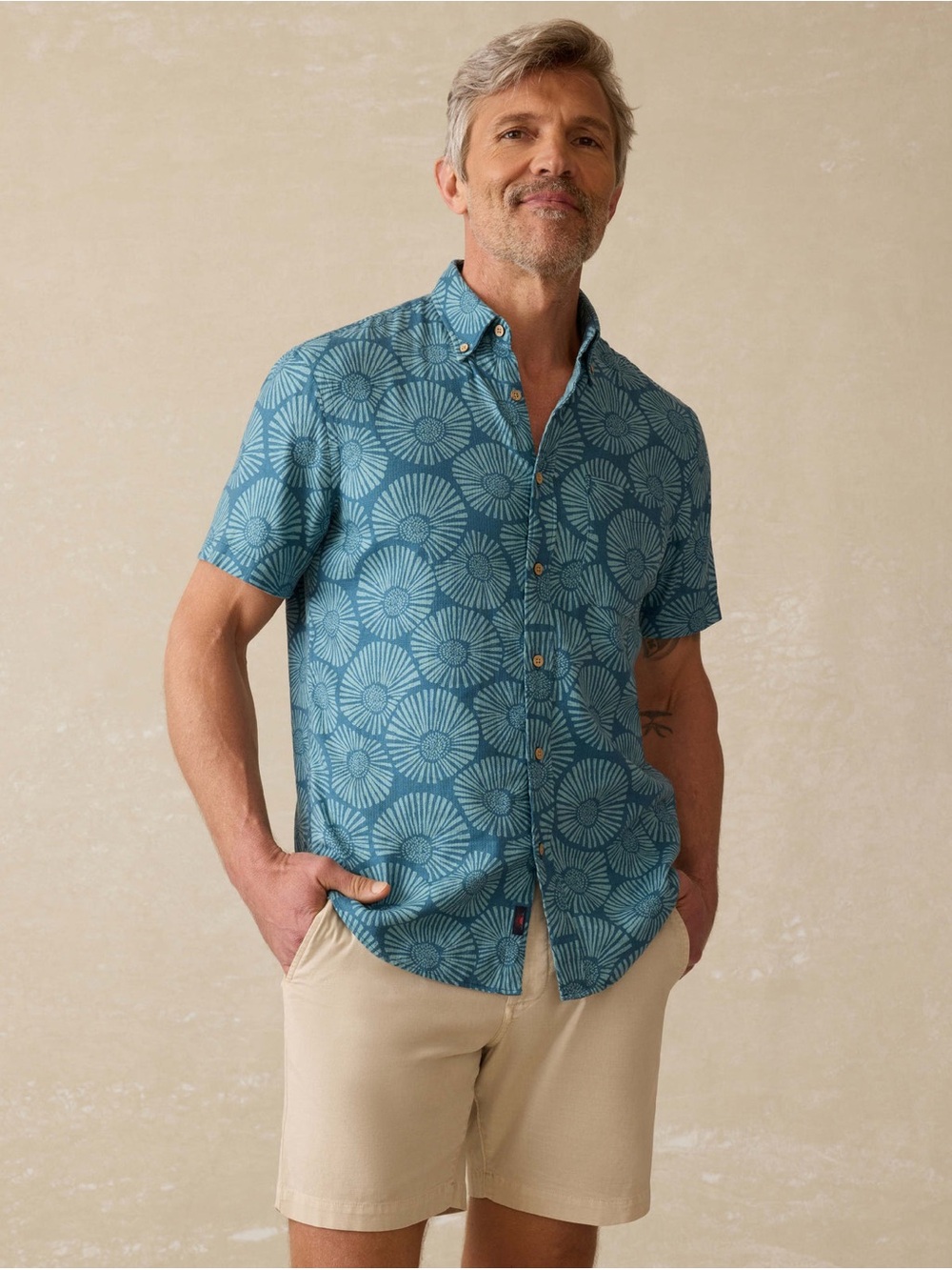Faherty Men’s Short Sleeve Button Down Shirt Blue Print 2XL Tall NWT